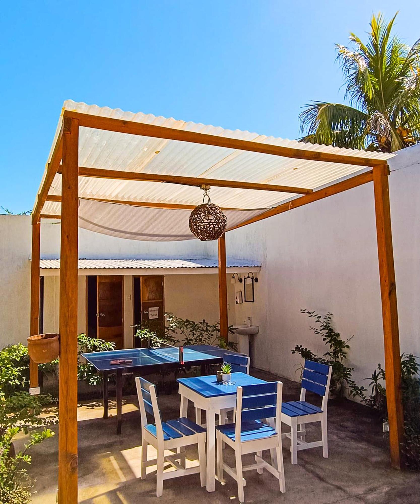 Hostal El Rio León Exterior foto
